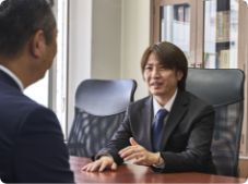 採用情報へ